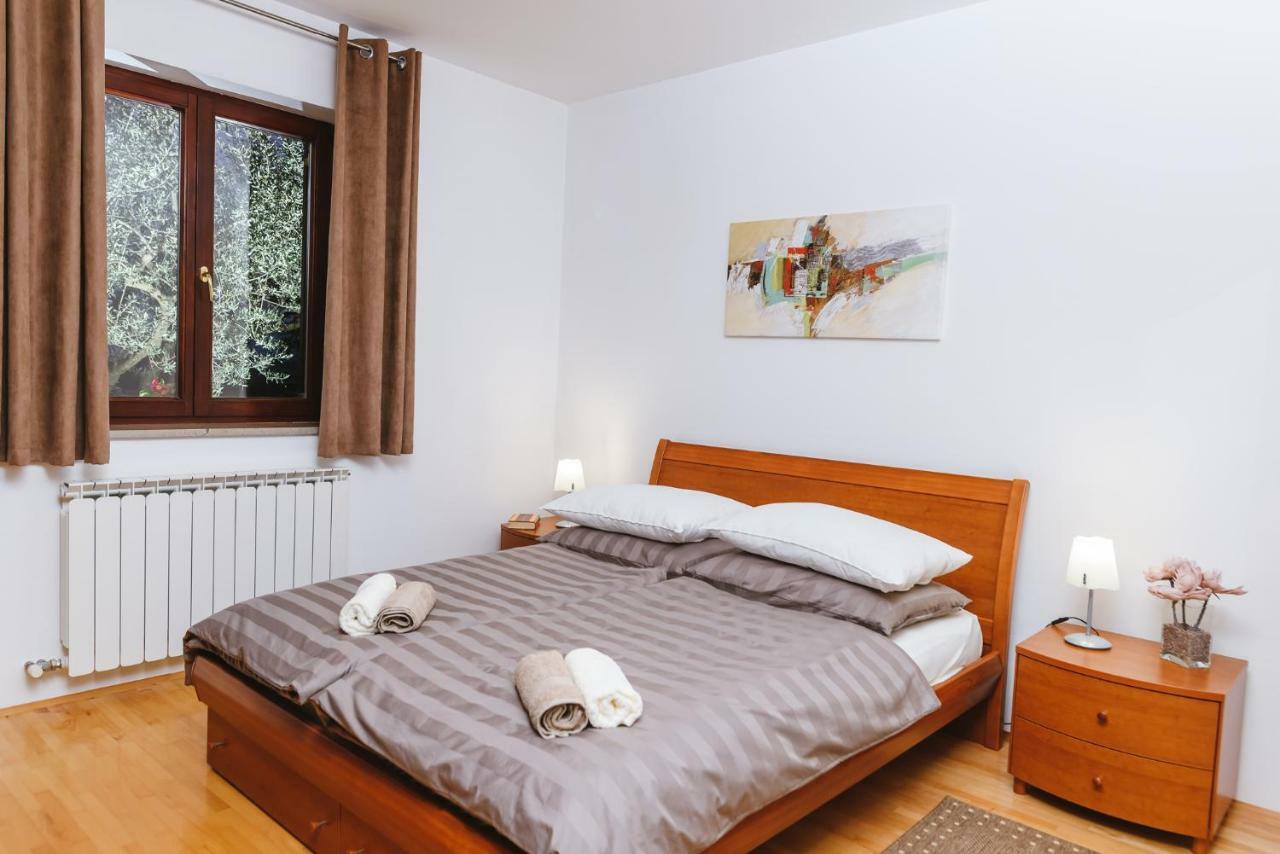 Apartma Barbara Koper Buitenkant foto